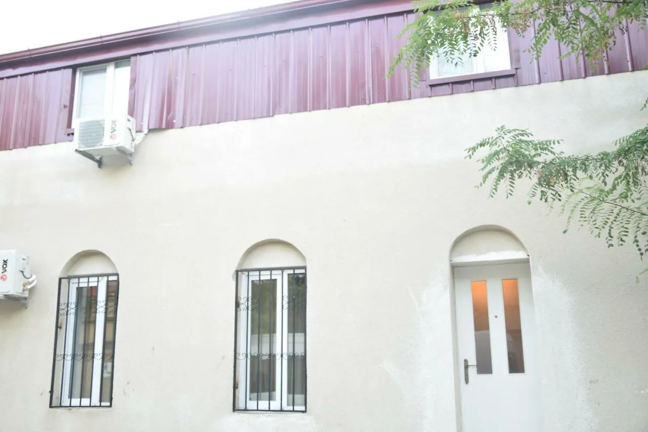 Gogoli Family Hotel Тбилиси Гостевой дом